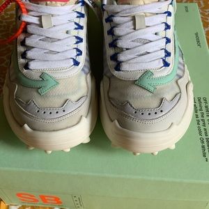 OFF WHITE ODSY-1000 Pale Blue Size 39